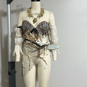 Halloween costume Bridget by Roma pirate